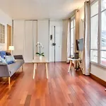 Charming Parisian Retreat In The Heart Of The City